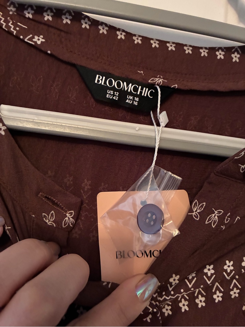 BloomChic Brown Button-Front Patterned Long-Sleeve Top - Picture 6 of 10